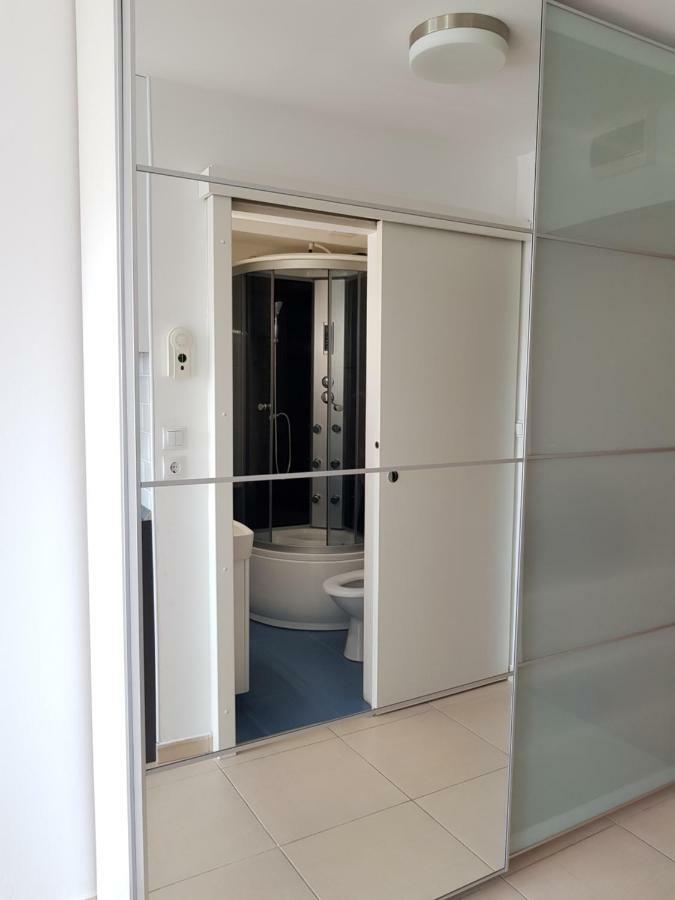 Cozy&Elegant New Studio In Bucureşti Eksteriør bilde